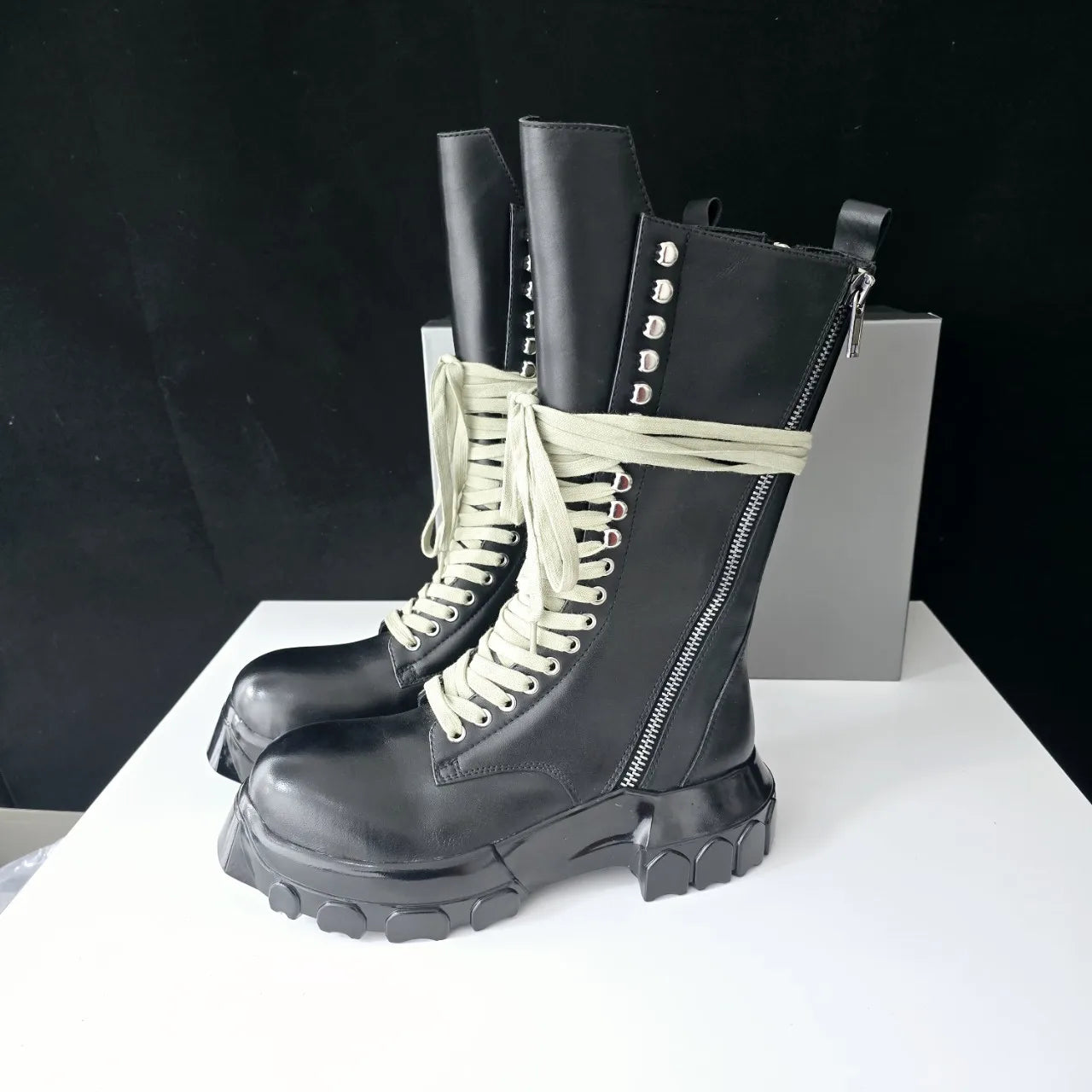 Thick soled lace up motorcycle knight boots